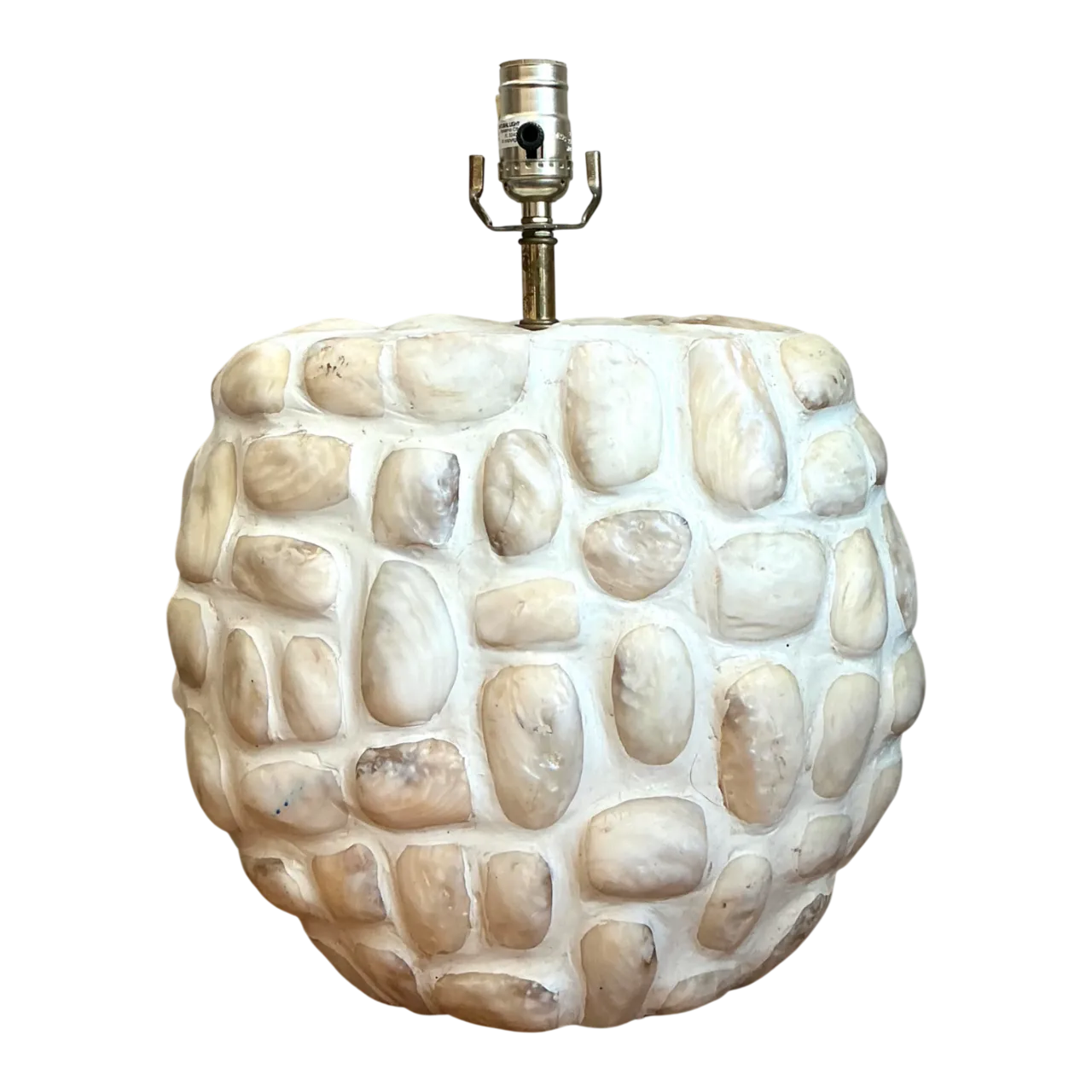 Vintage Textured Shell Table Lamp