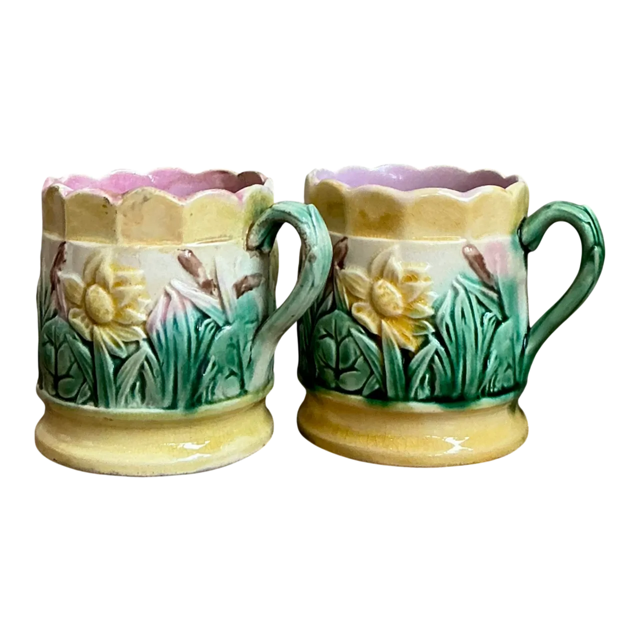 Vintage Scalloped Majolica Flower Mugs