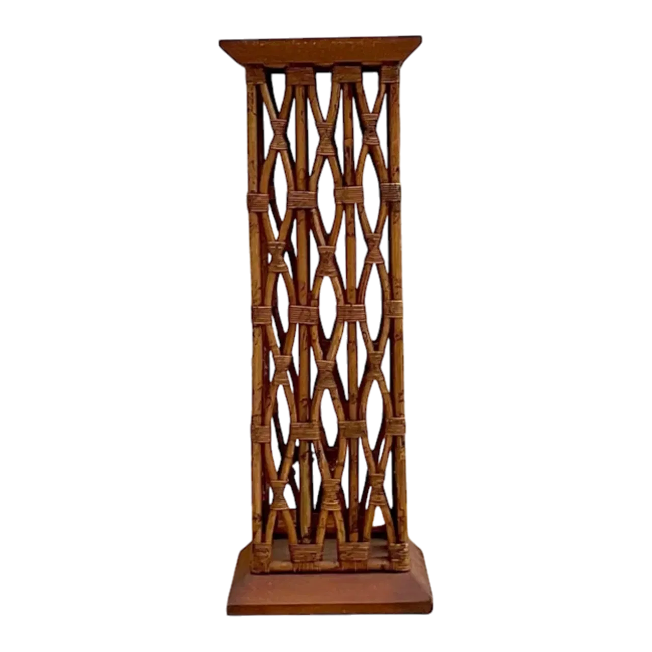 Vintage Coastal Trellis Rattan Pedestal