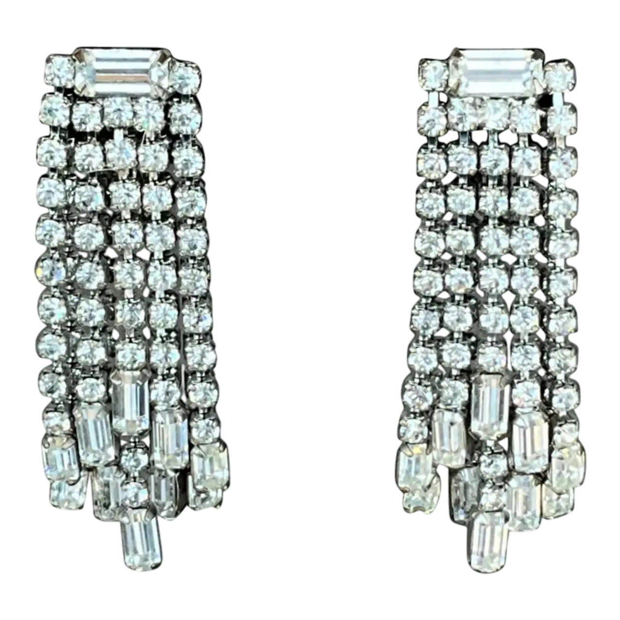 Vintage Weiss Rhinestone Clip on Earrings