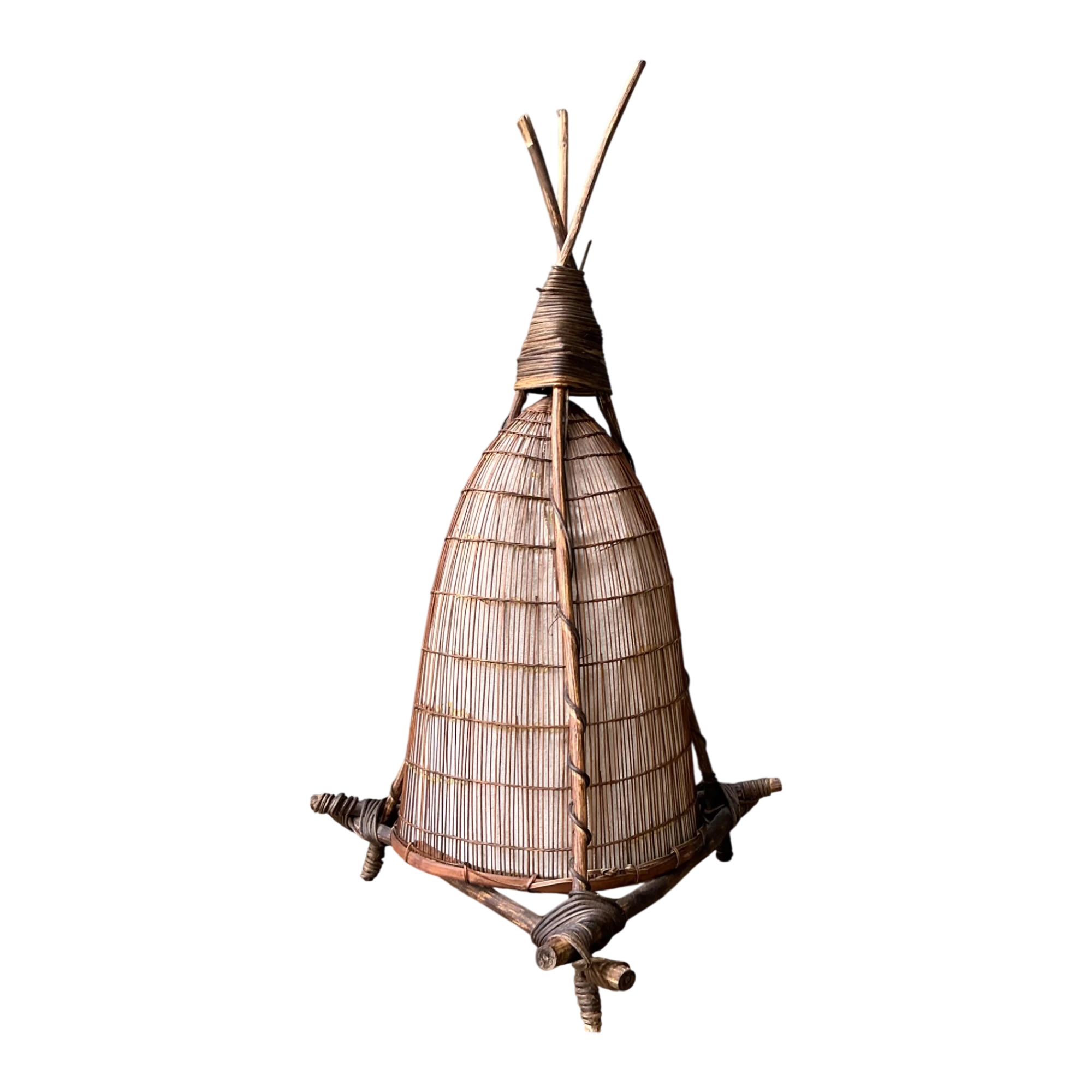 Vintage Japanese Woven Reed Table Lamp — additional photo 1