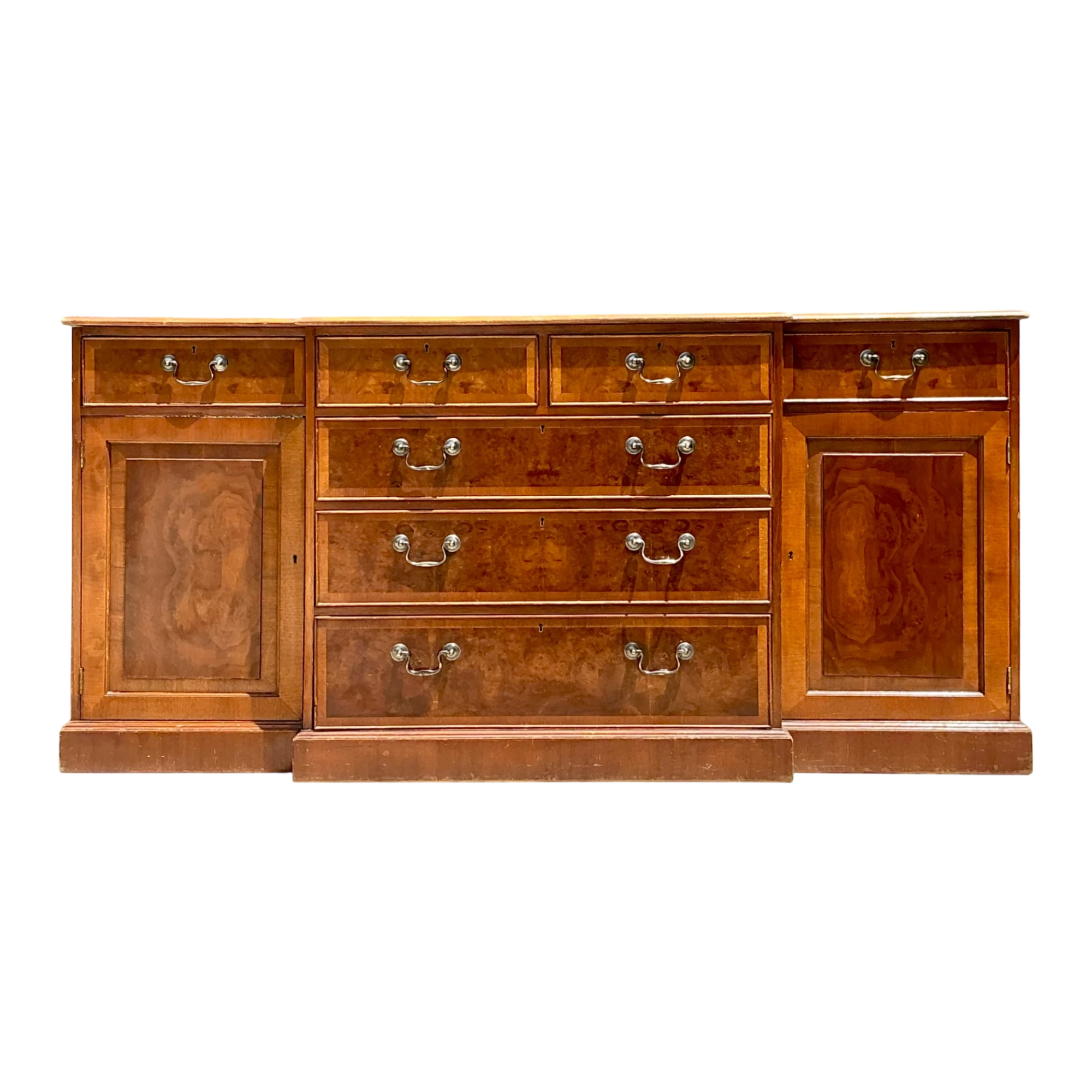 Vintage Flame Mahogany Sideboard Cabinet - Detail view