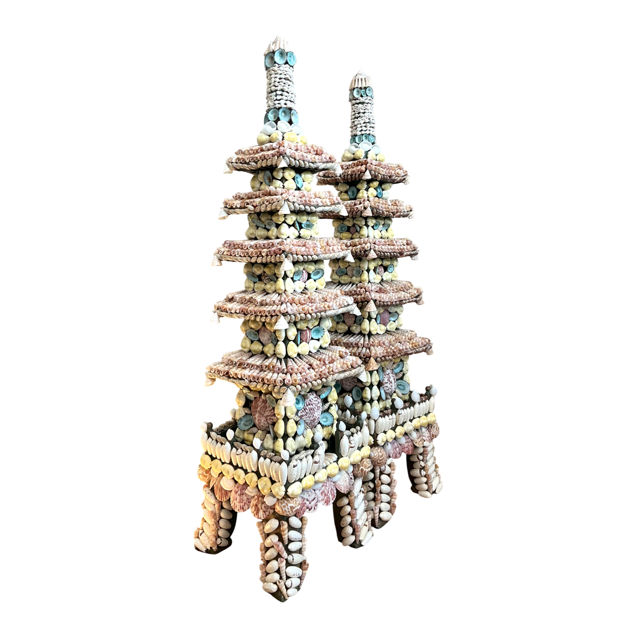 Vintage Shell Encrusted Pagodas - A Pair — additional photo 1