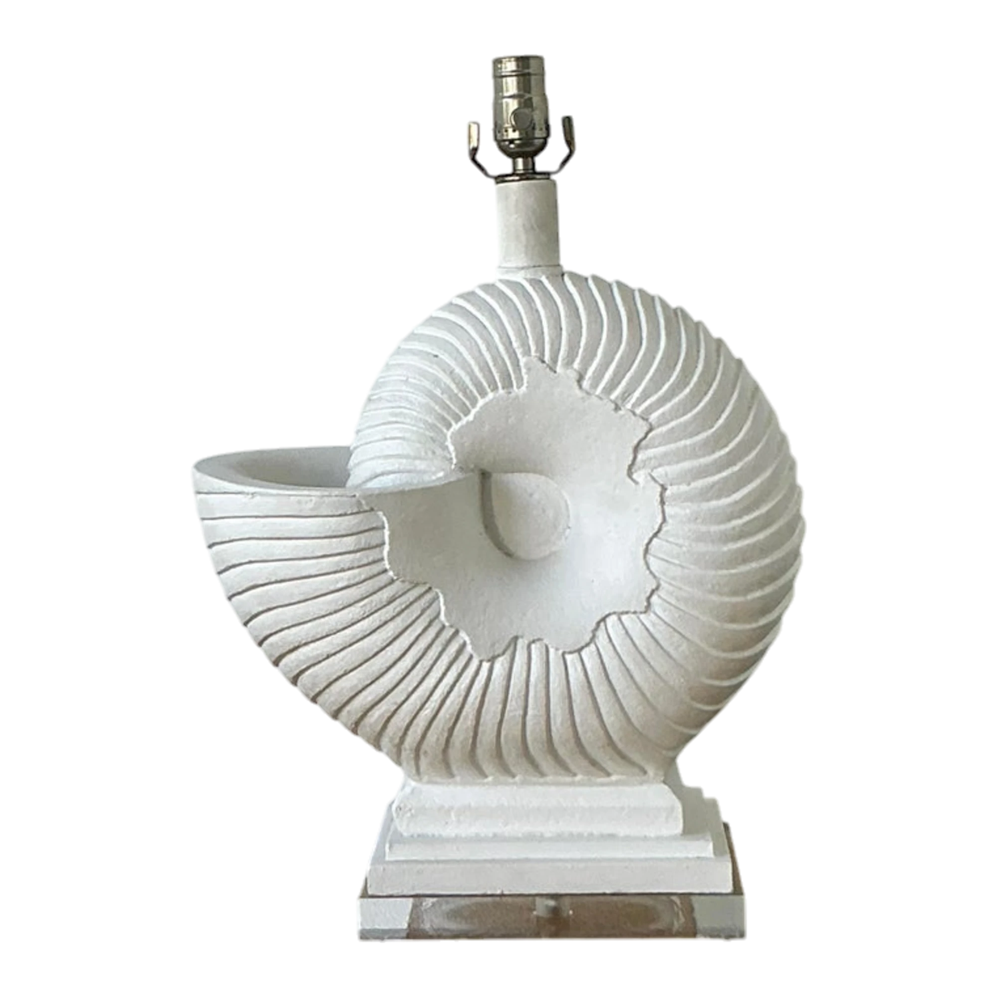 Vintage Boho Plaster Nautilus Shell Lamp