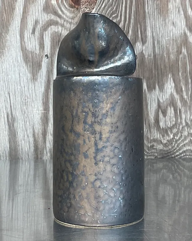 Late 20th Century Vintage Boho Studio Pottery Open Can Vase — additional photo 2