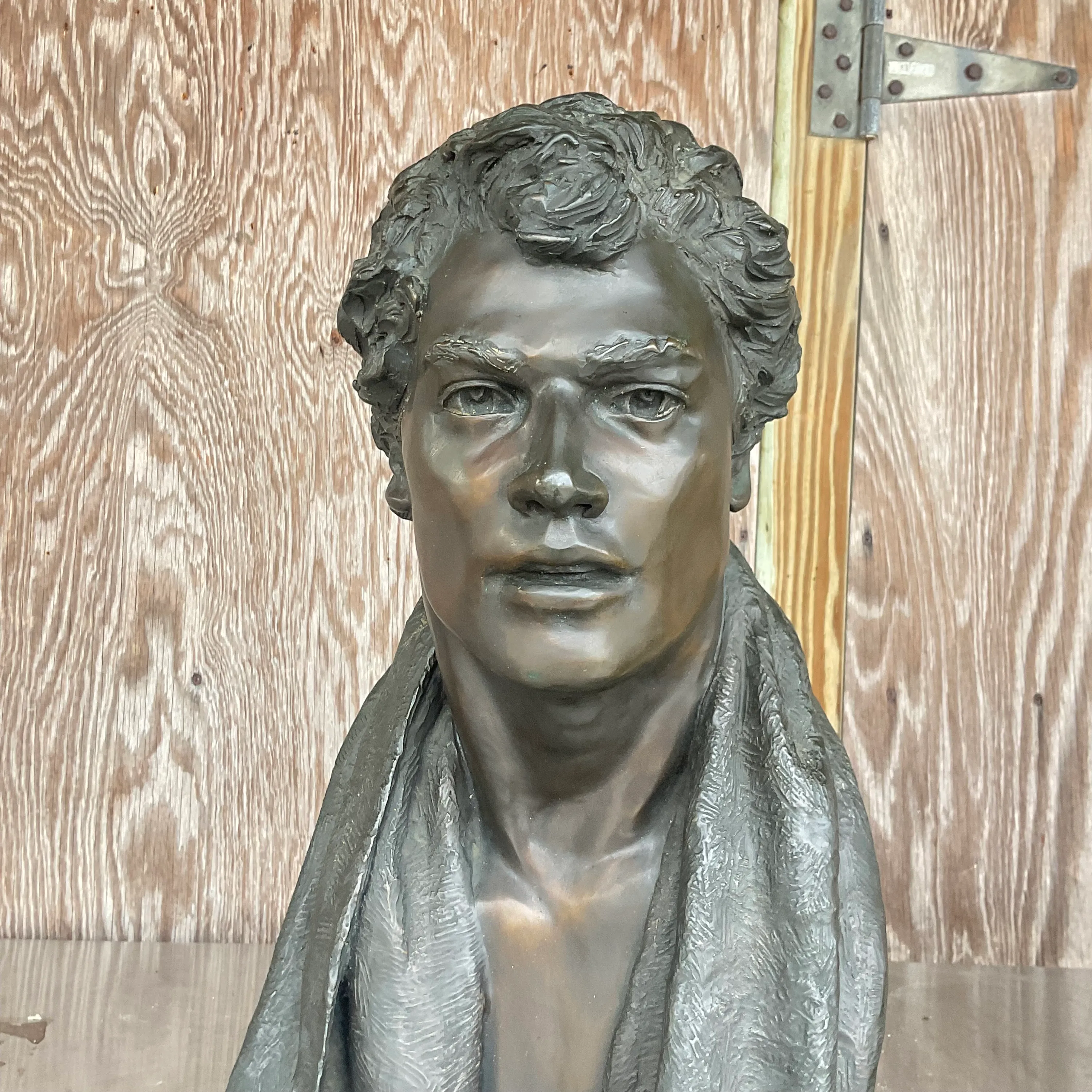 Vintage Regency Glenda Goodacre Attributed Bronze Bust of Man — additional photo 8