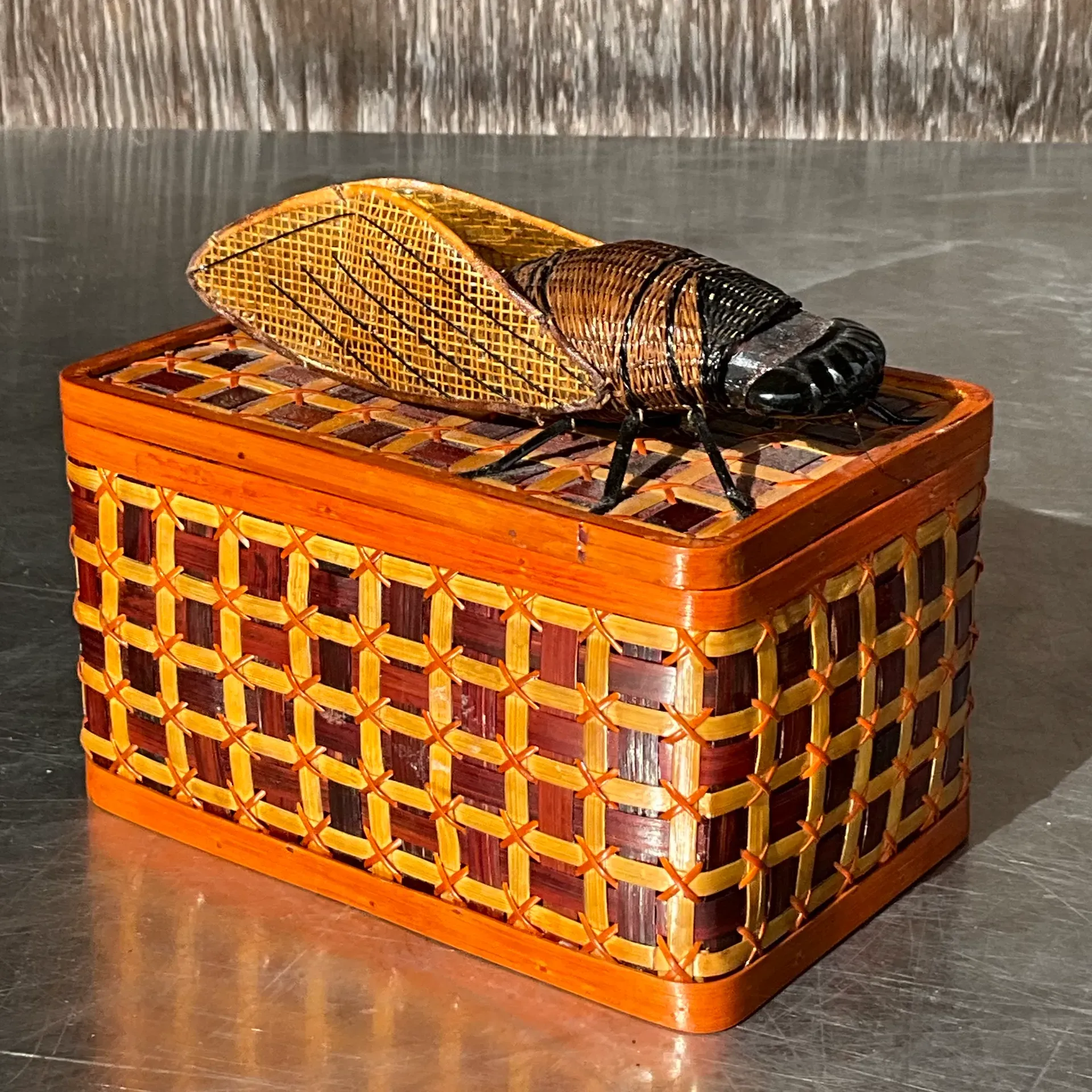 Vintage Shanghai Handicrafts Weave Insect Box — additional photo 1