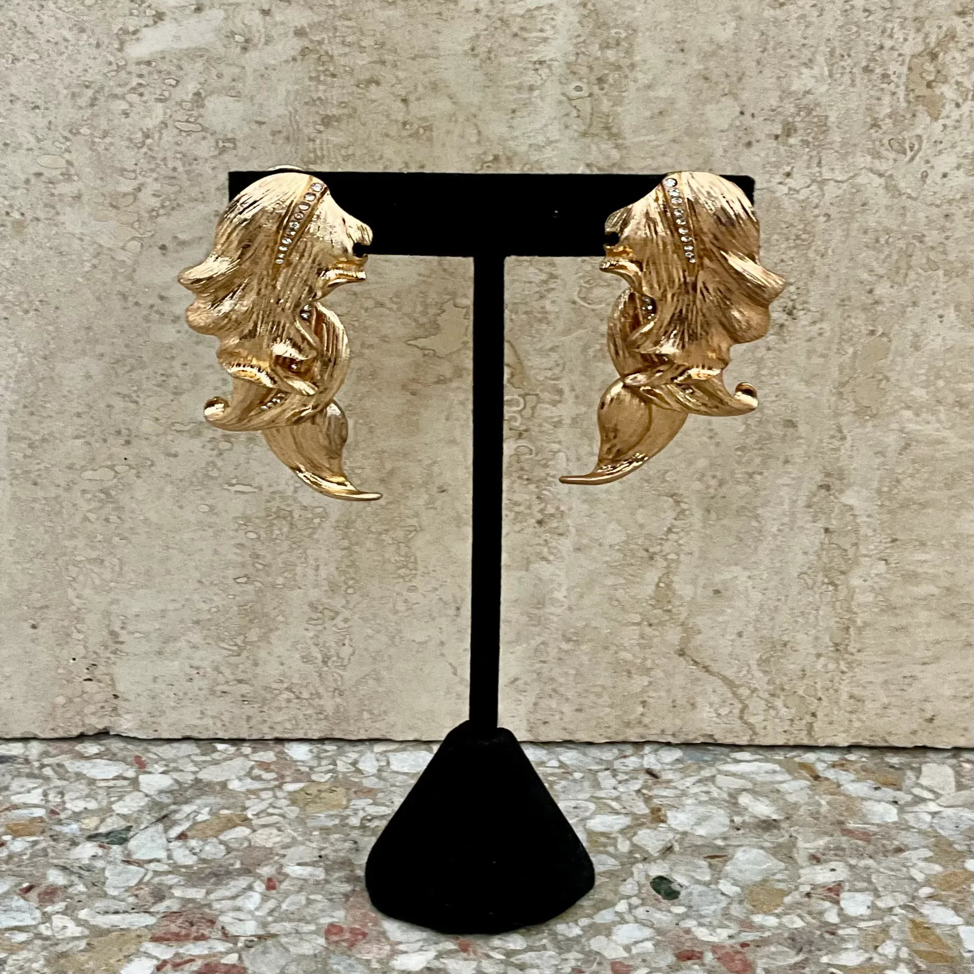 Vintage Golden Leaf Tassel Earrings — additional photo 4