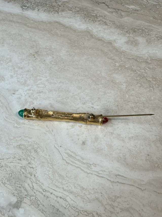 Vintage Chanel Gold Bar Pin — additional photo 2