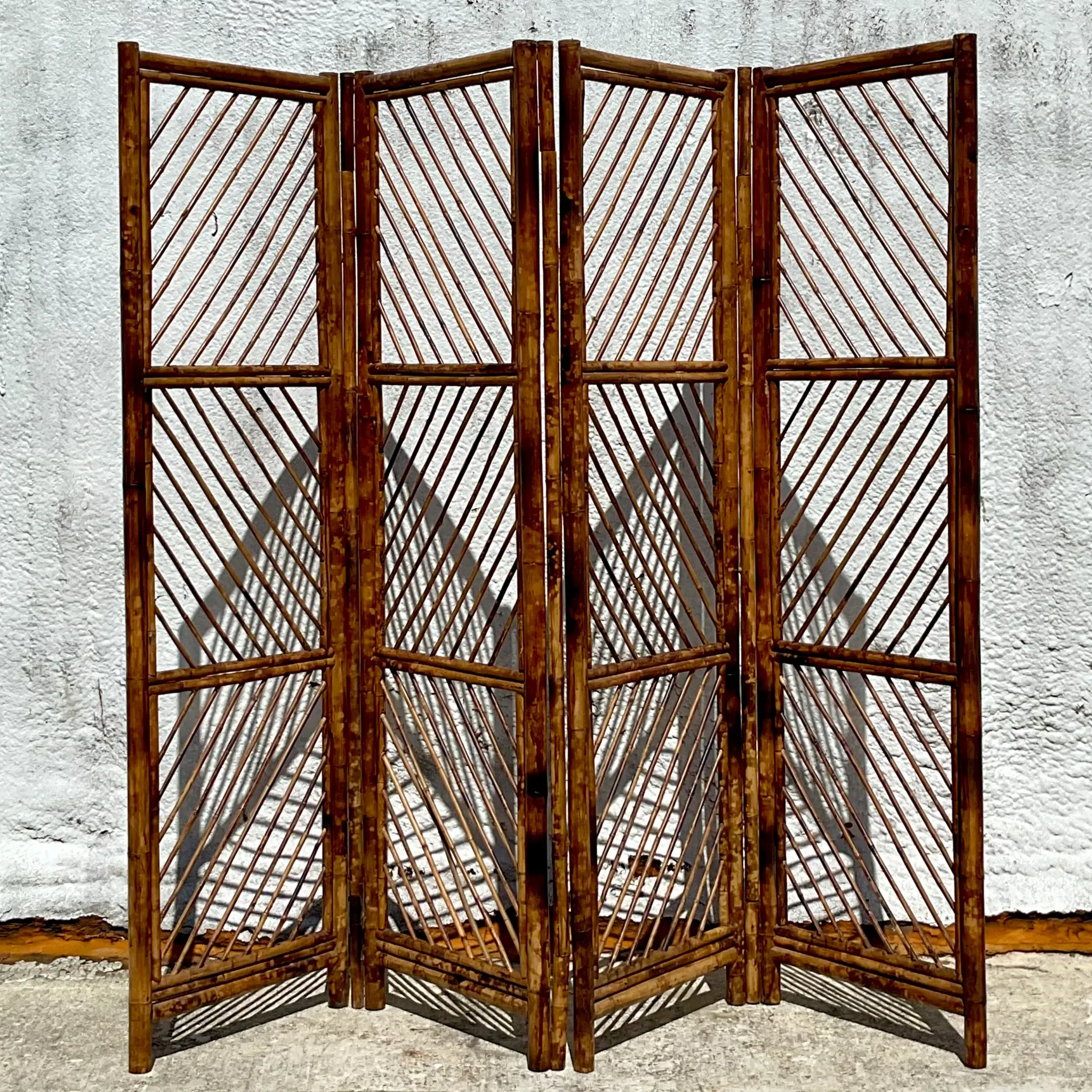 Vintage Coastal Chevron Tortoise Shell Pattern Folding Screen — additional photo 3
