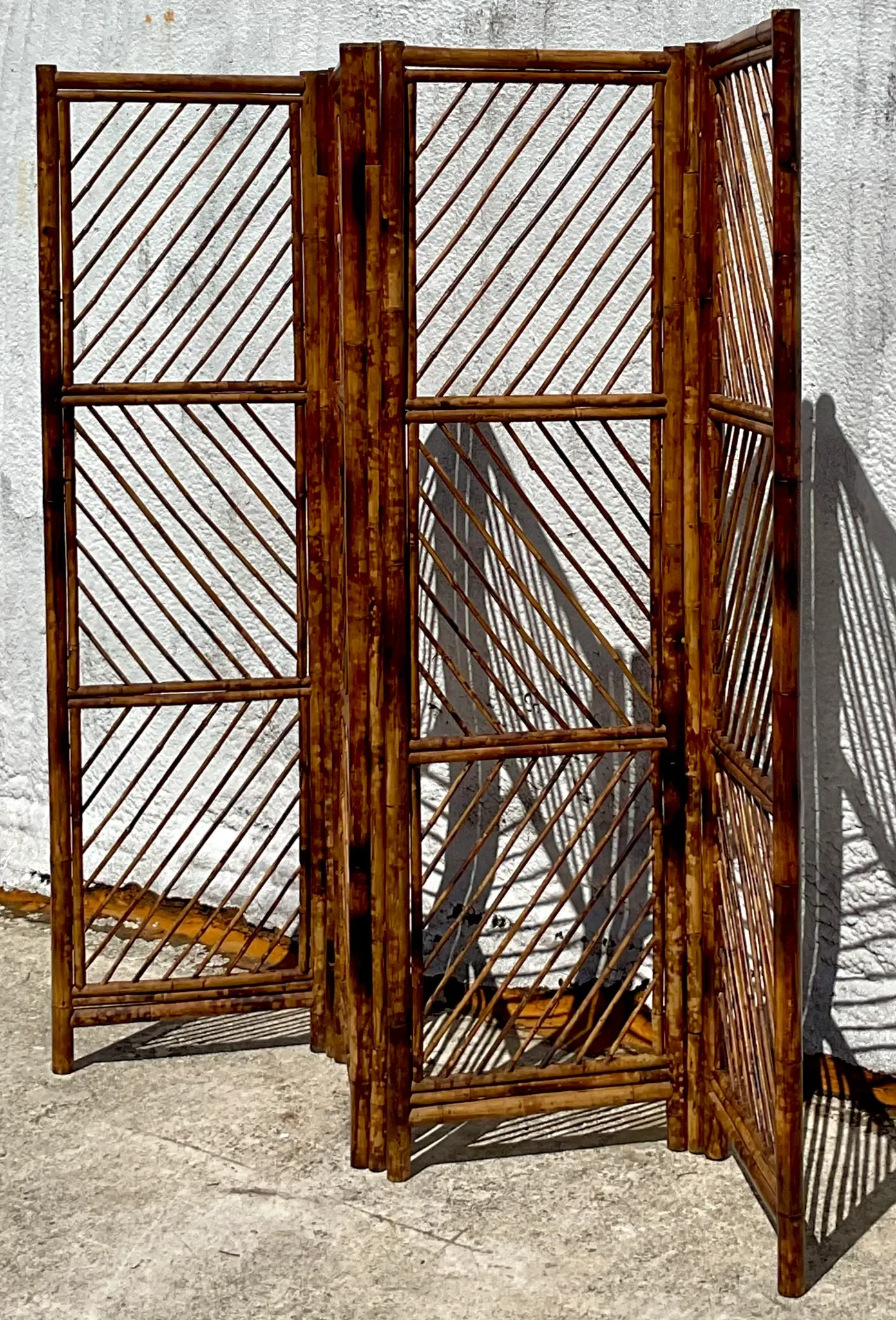 Vintage Coastal Chevron Tortoise Shell Pattern Folding Screen — additional photo 4