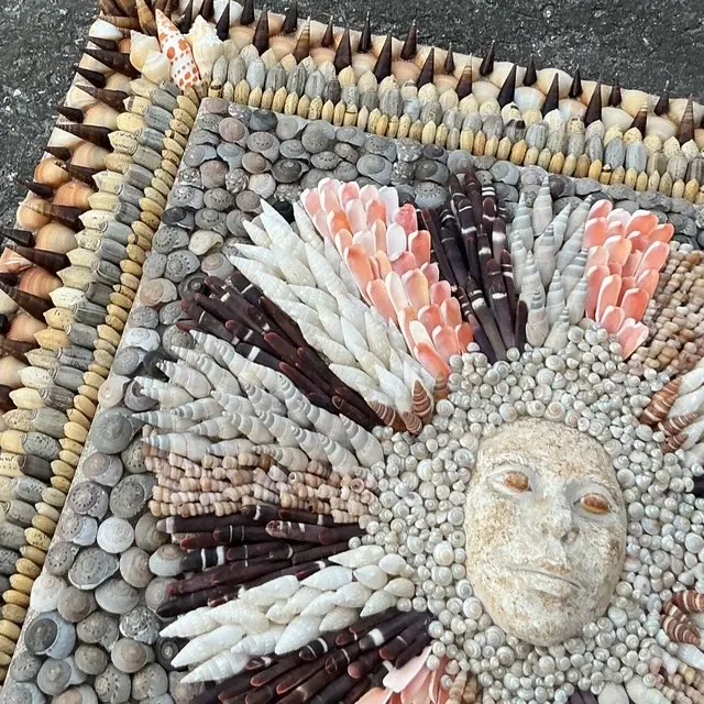 Vintage Coastal Shell Encrusted Wall Plaque — additional photo 6
