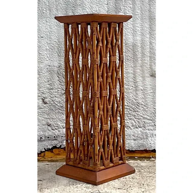 Vintage Coastal Trellis Rattan Pedestal — additional photo 5