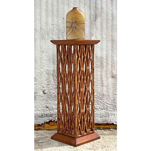 Vintage Coastal Trellis Rattan Pedestal — additional photo 2