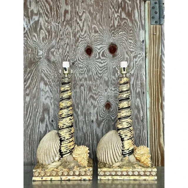 Vintage Coastal Resin Shell Lamps - a Pair — additional photo 2