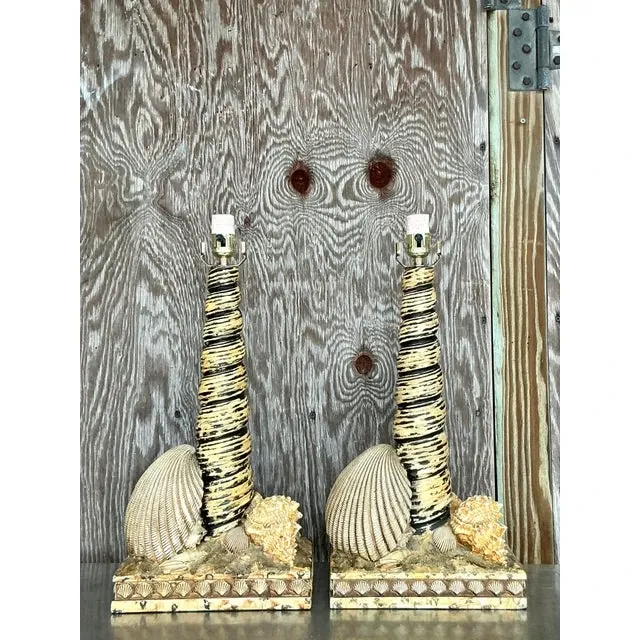Vintage Coastal Resin Shell Lamps - a Pair — additional photo 8