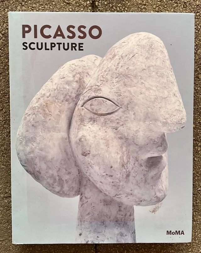 Picasso Sculpture Book — additional photo 4