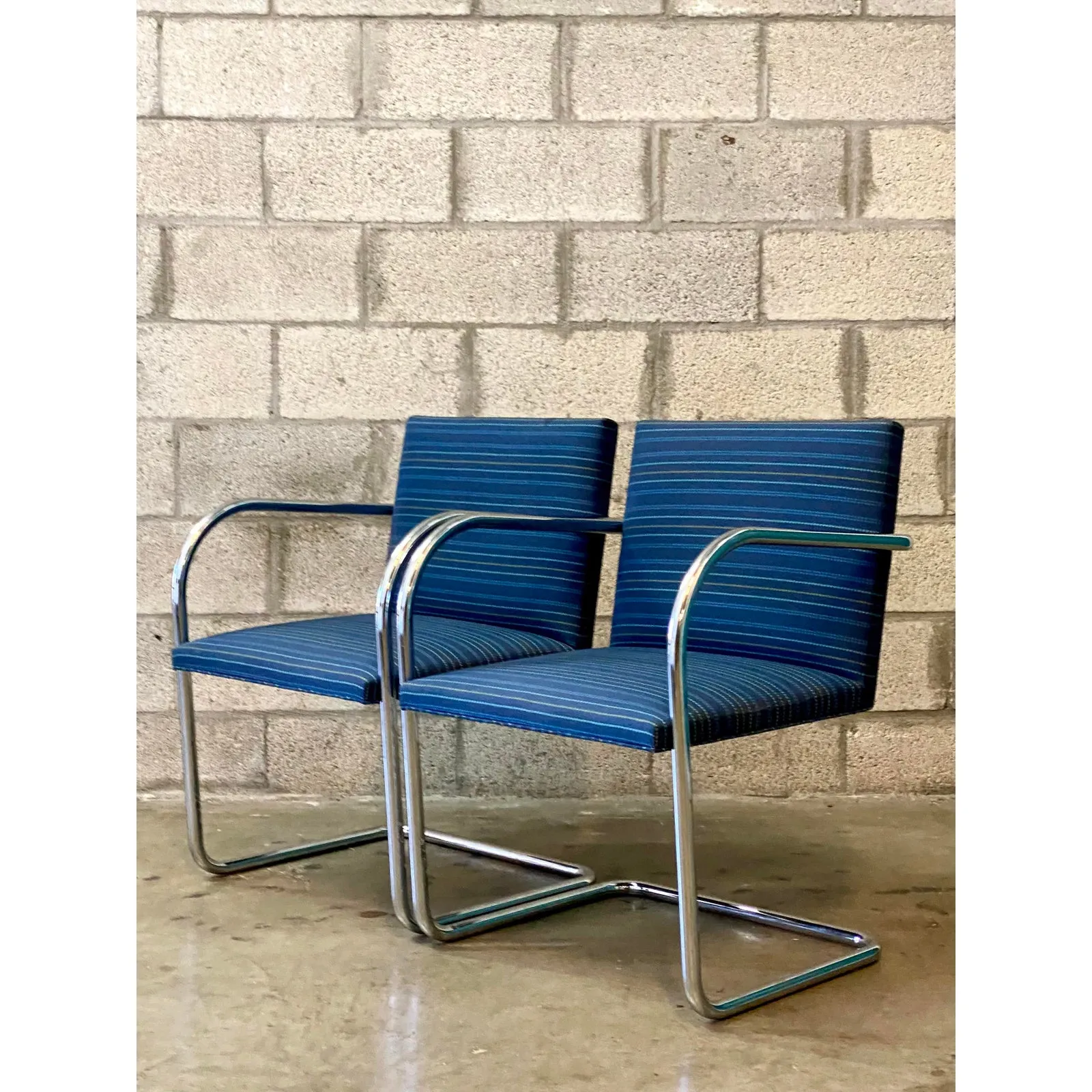 Vintage Midcentury Knoll Tubular Brno Chairs - a Pair — additional photo 3