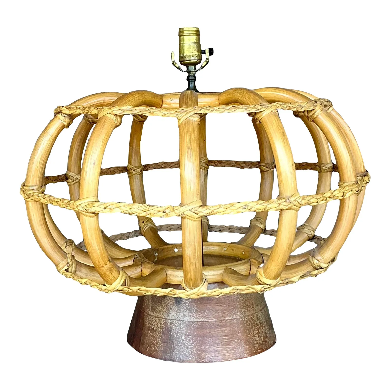 Vintage Coastal Bent Rattan Lamp — additional photo 1