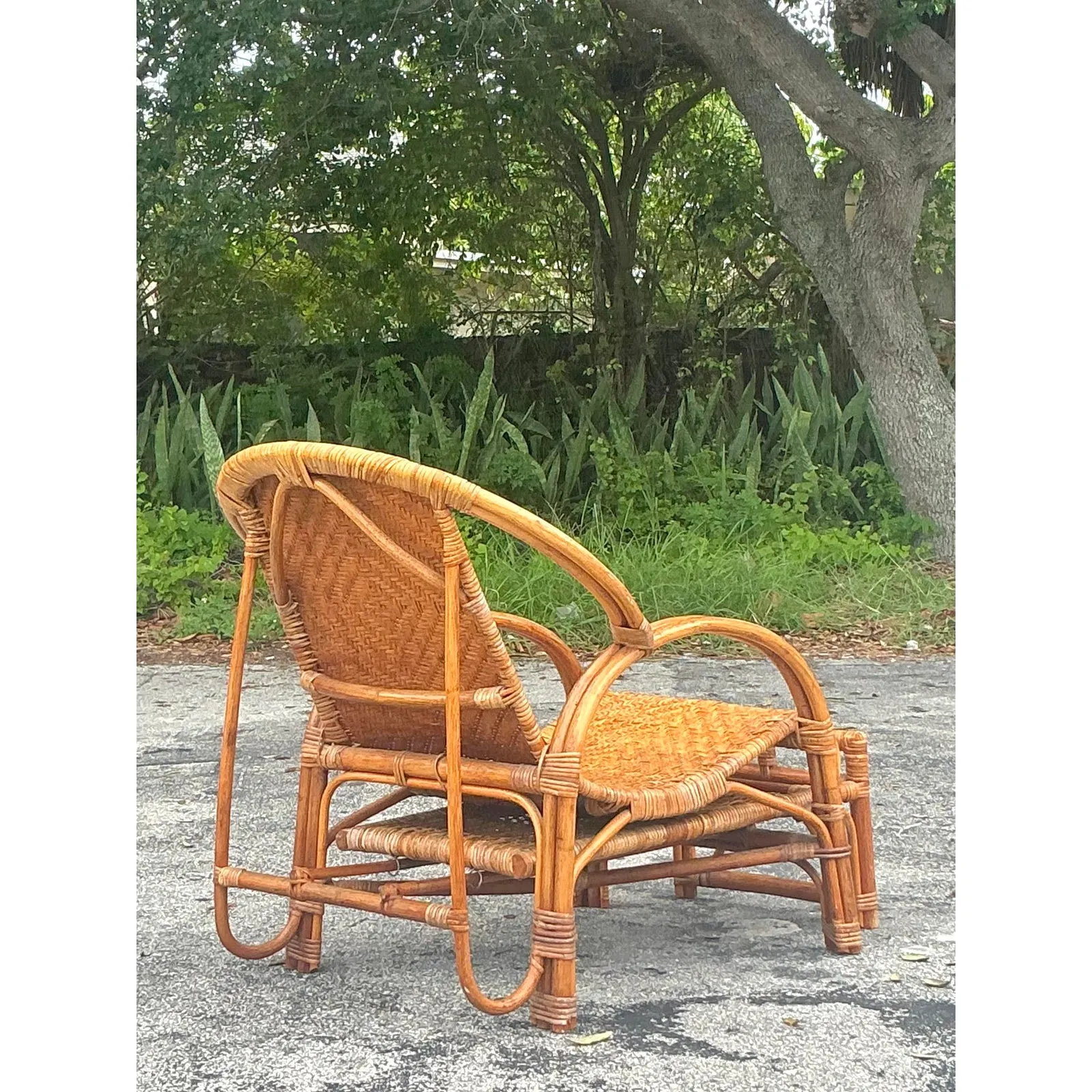 Vintage Coastal Woven Rattan Lounge Chair With Extending Foot Rest — additional photo 3