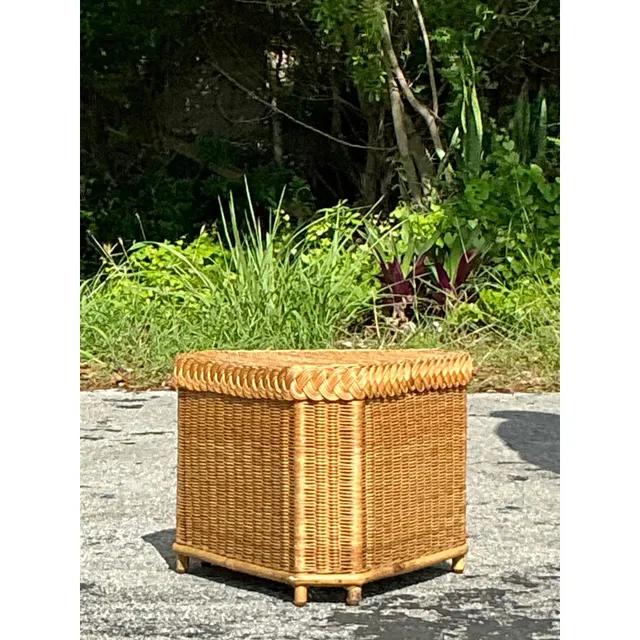 Vintage Coastal Brown Jordan Triangle Side Table — additional photo 5