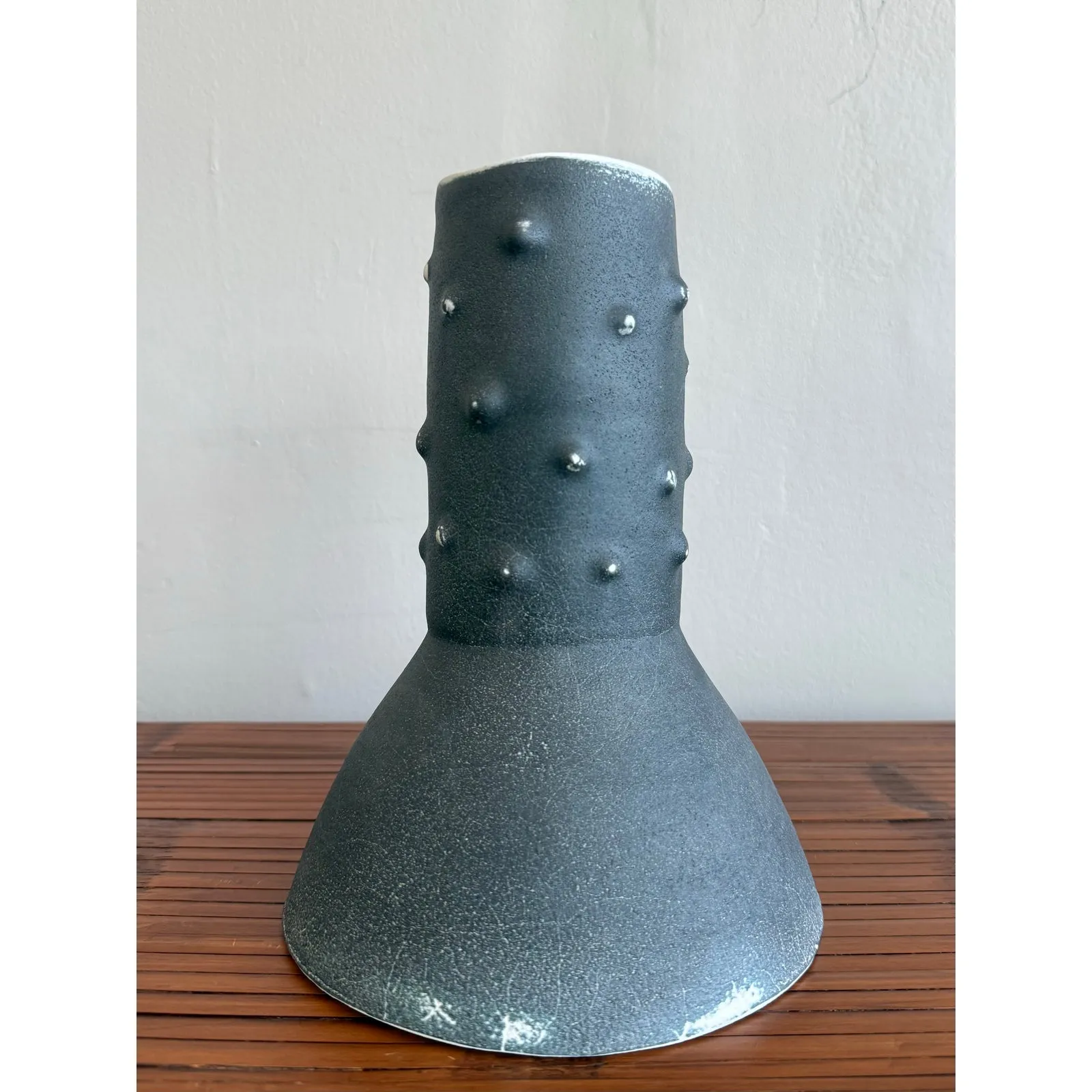 Vintage Boho Brutalist Studio Pottery Vase — additional photo 3