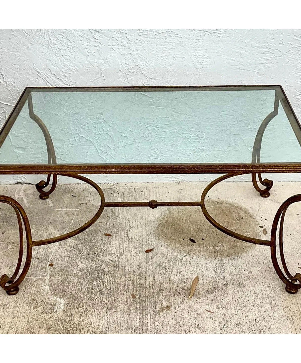Vintage Regency Gilt Coffee Table — additional photo 1