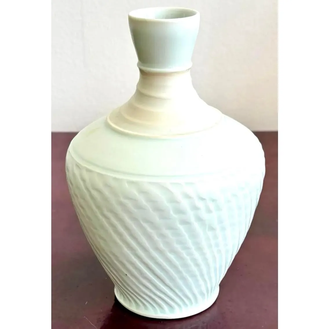 Vintage Boho Original Studio Pottery Textured Vase — additional photo 3