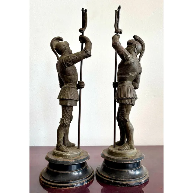 Vintage Bronze Soilder Statue - Set of 2 — additional photo 4
