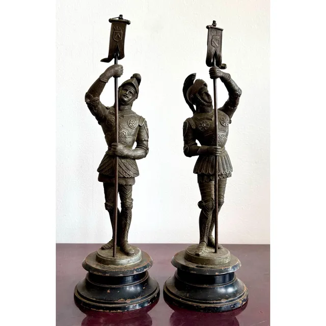 Vintage Bronze Soilder Statue - Set of 2 — additional photo 7