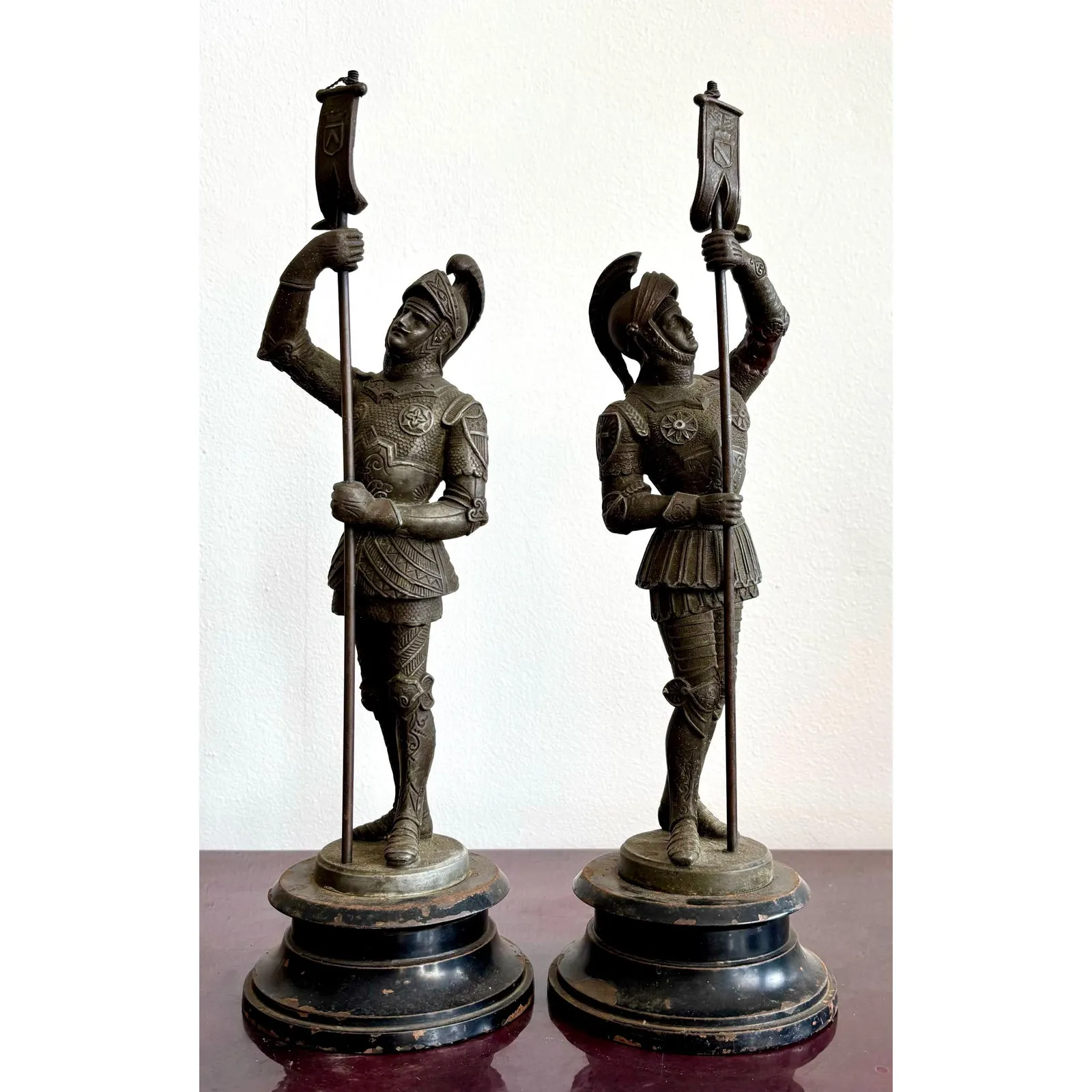 Vintage Bronze Soilder Statue - Set of 2 — additional photo 8