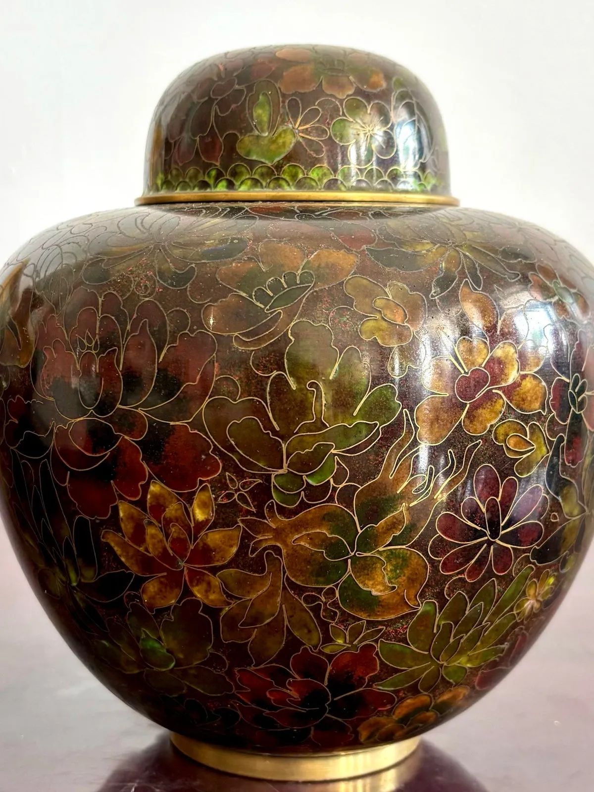 Vintage Boho Glazed Closionne Jar With Lid and Gold Detailing — additional photo 4