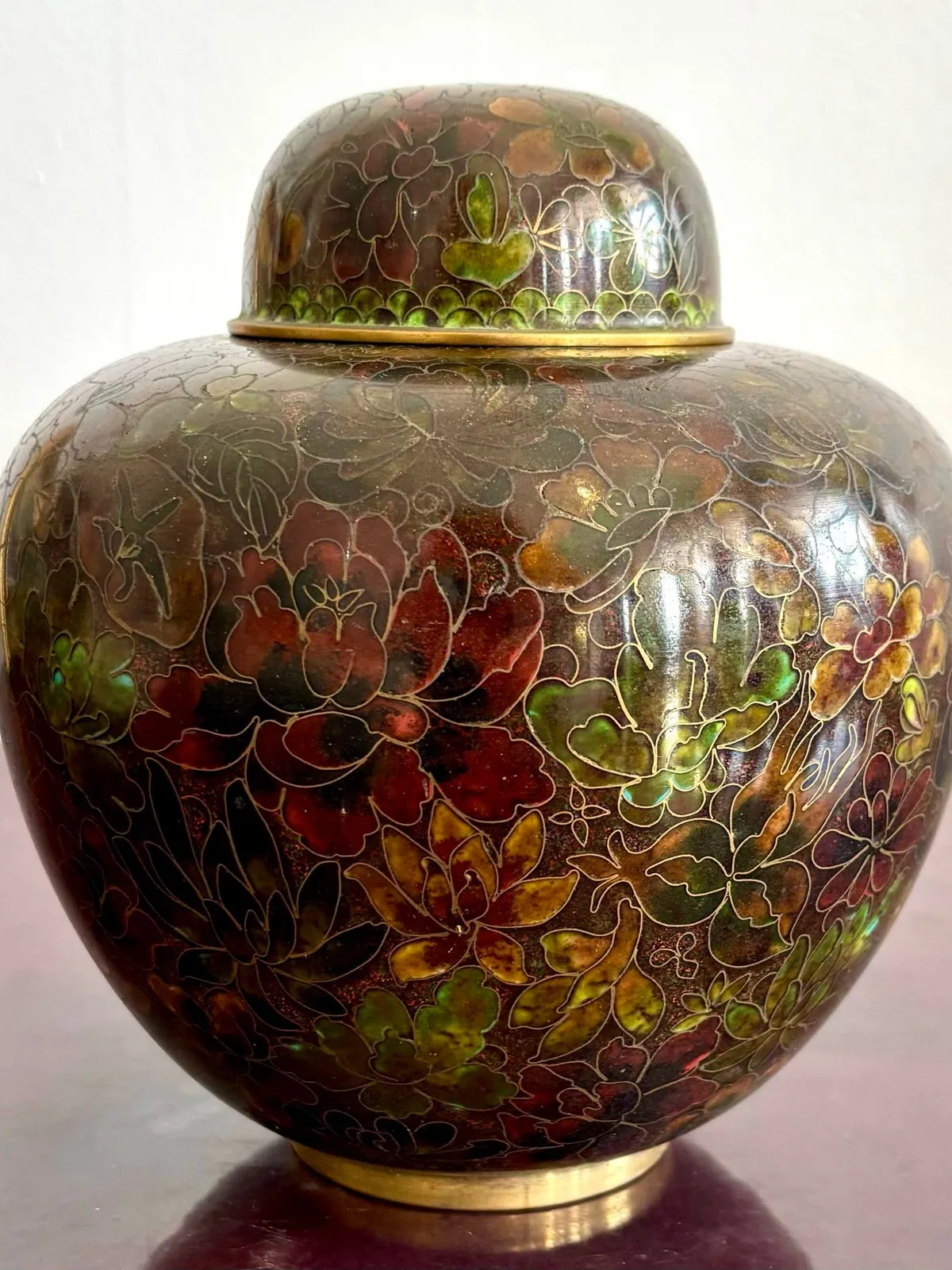 Vintage Boho Glazed Closionne Jar With Lid and Gold Detailing — additional photo 3