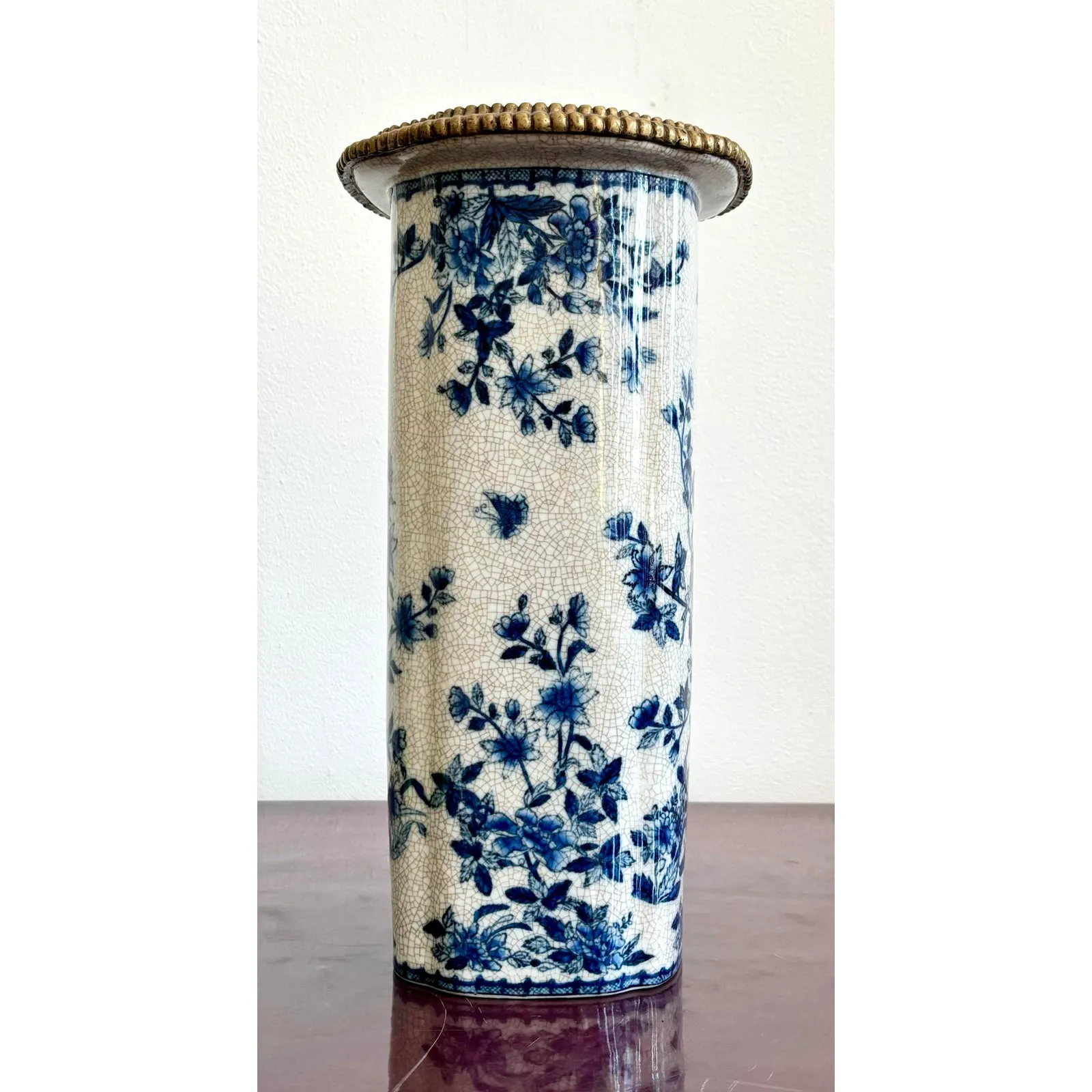 Vintage Hand Painted Blue and White Vase With Burnished Brass Detailing — additional photo 5