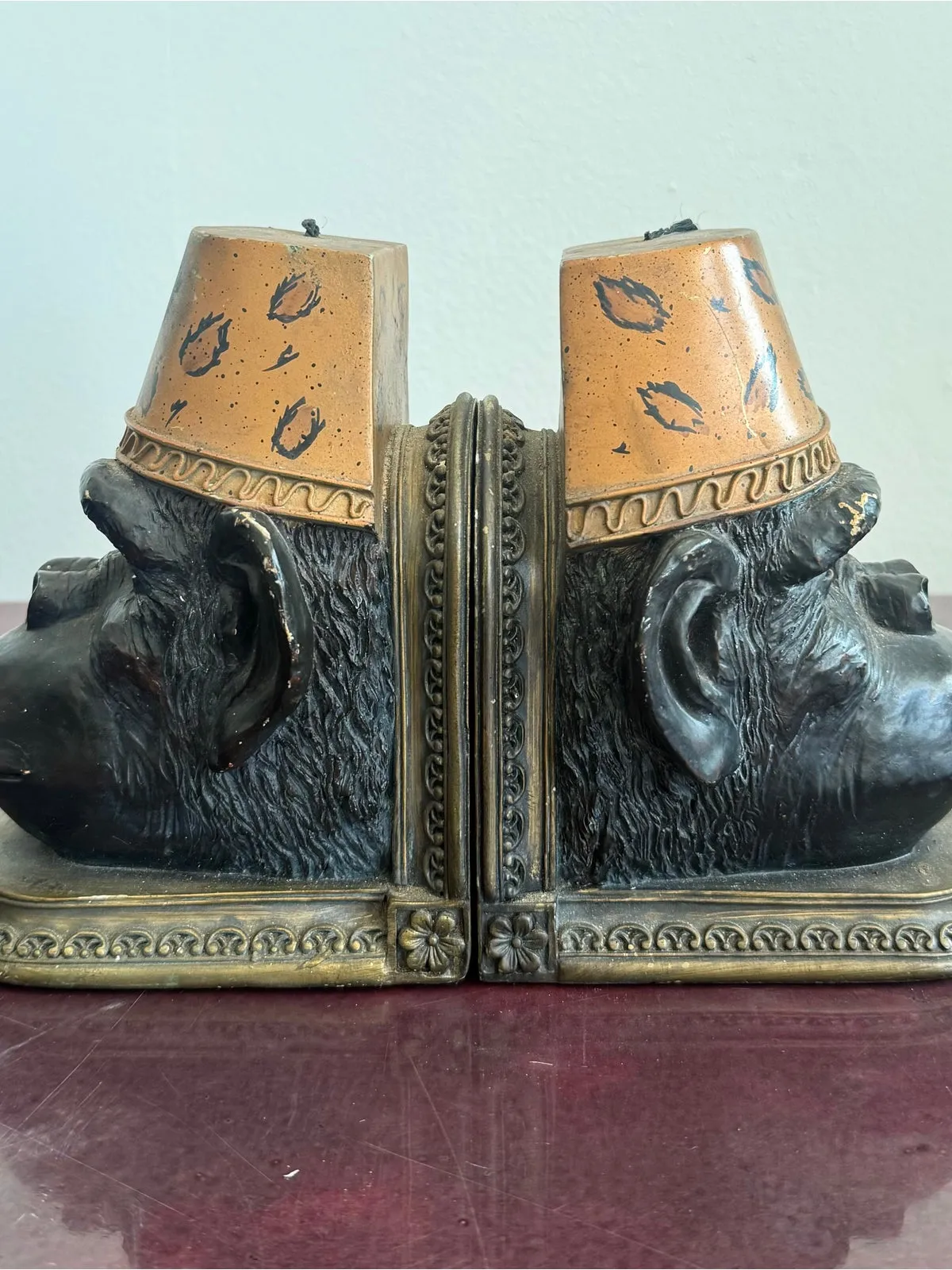 Late 20th Century Monkey Head Bookend With Fez Hats- a Pair — additional photo 6