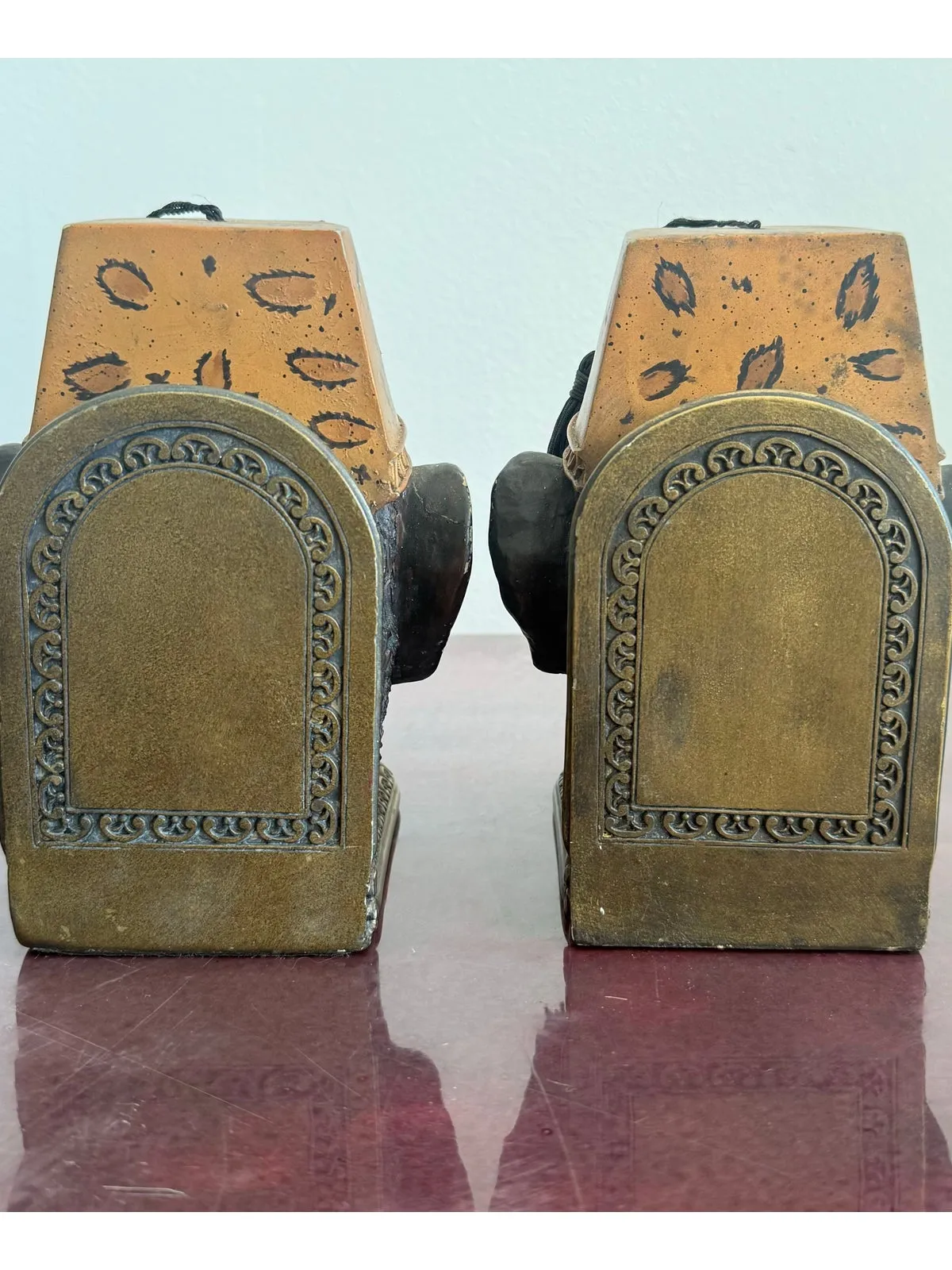 Late 20th Century Monkey Head Bookend With Fez Hats- a Pair — additional photo 7