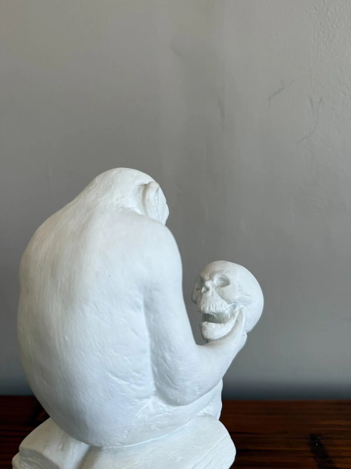 Vintage White Plaster Monkey Philosopher Statue — additional photo 6