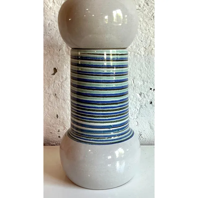 Vintage Mid 20th Century Martz Hand Painted Table Lamp — additional photo 4