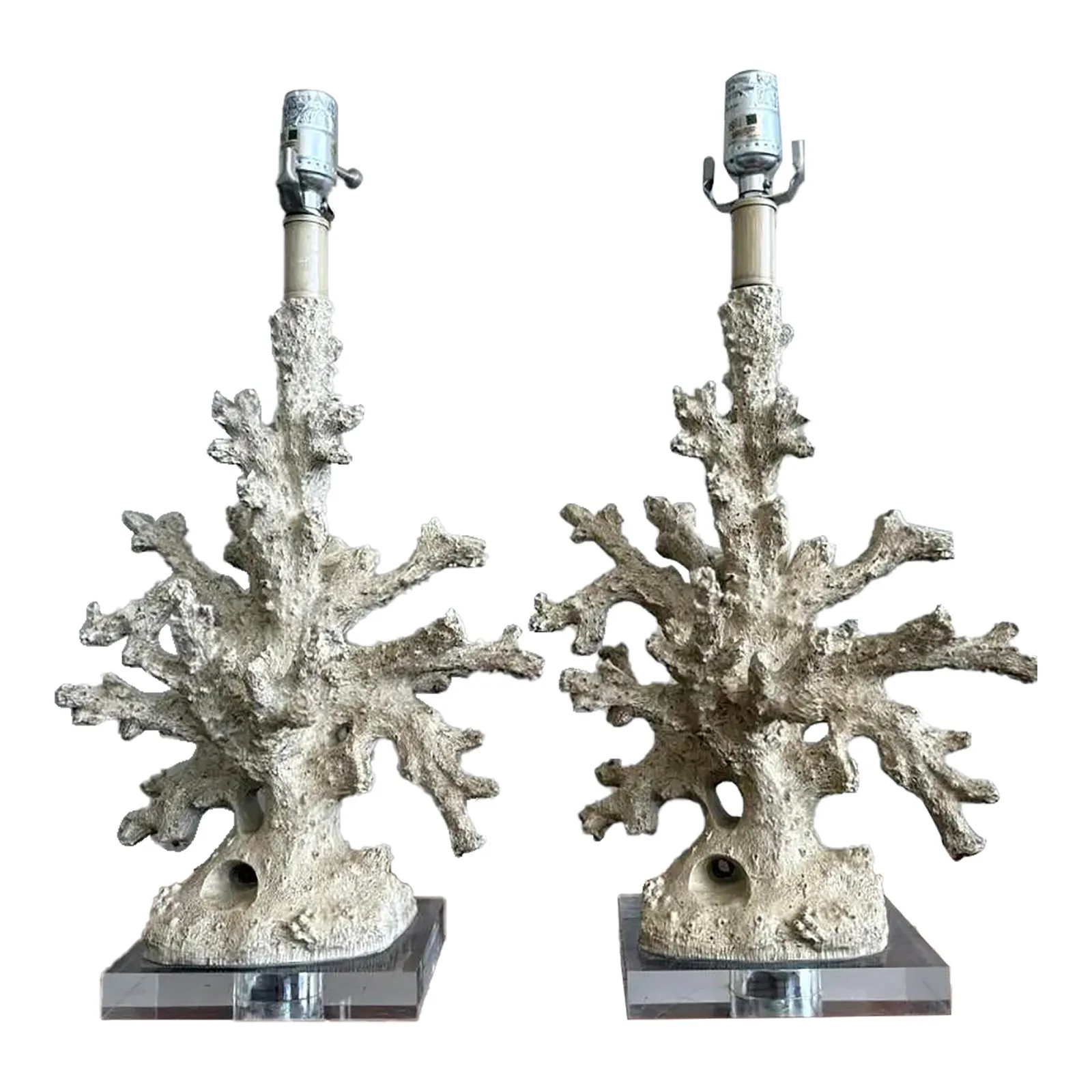 Vintage Faux Coral Branch Lamps on Lucite Base - a Pair — additional photo 1