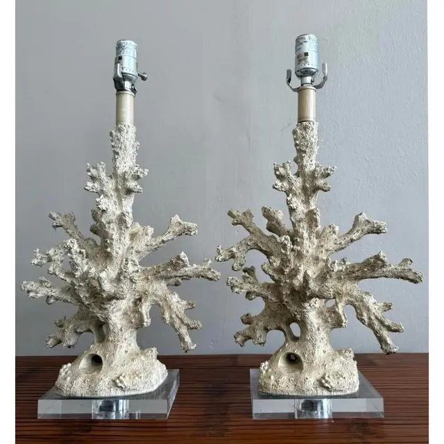 Vintage Faux Coral Branch Lamps on Lucite Base - a Pair — additional photo 8
