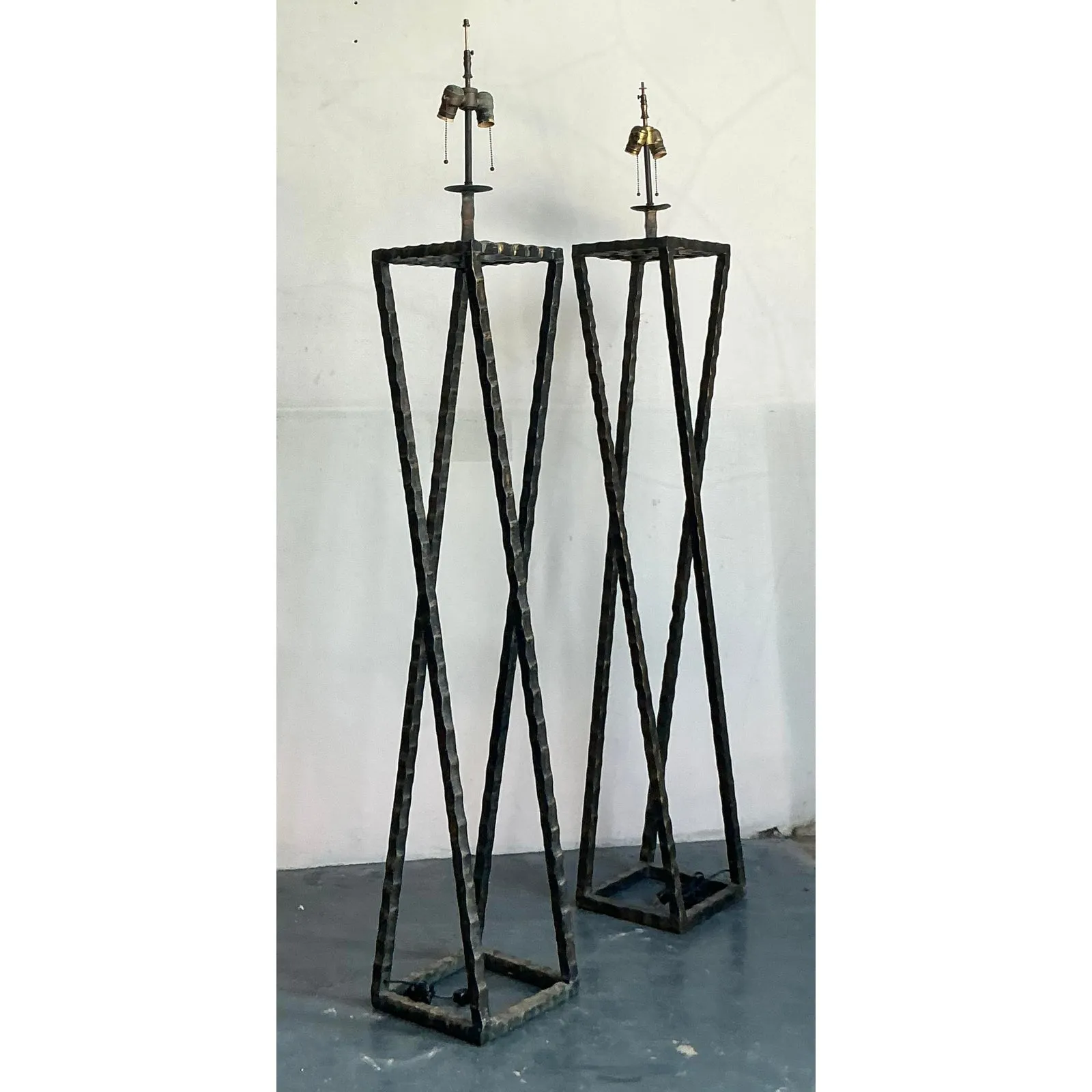 Vintage Boho Brutalist Floor Lamps - Set of 2 — additional photo 8
