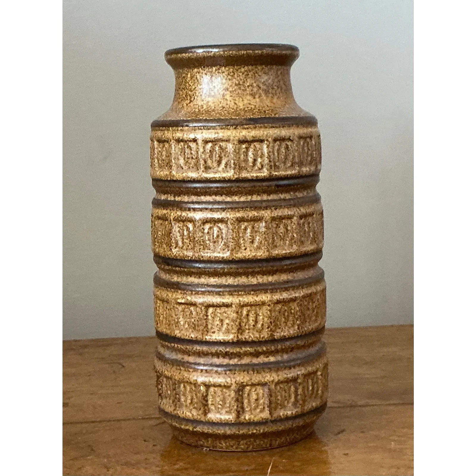 Vintage Mid-Century Modern West German Vase — additional photo 4