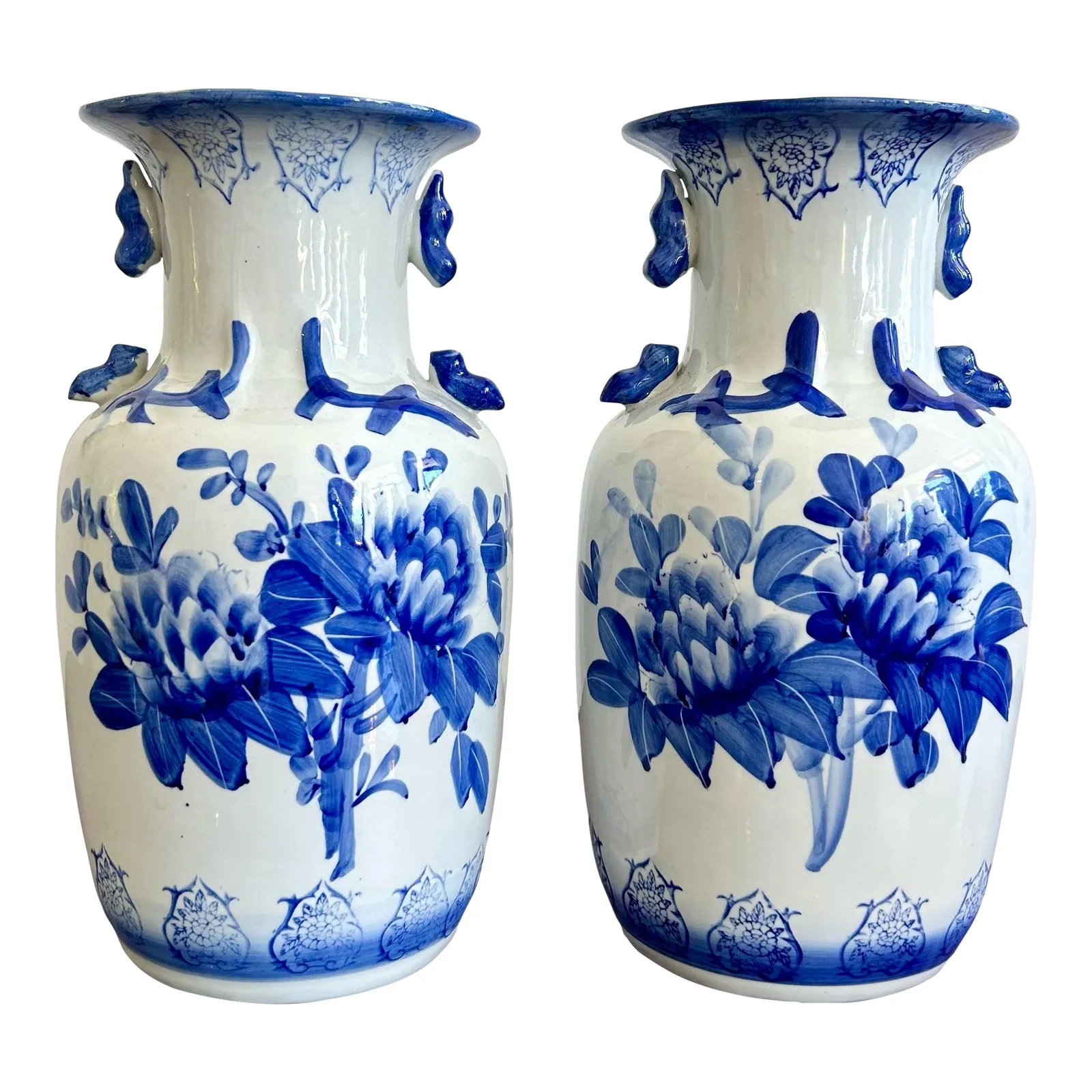 Vintage Blue and White Porcelian Vase Pair — additional photo 5