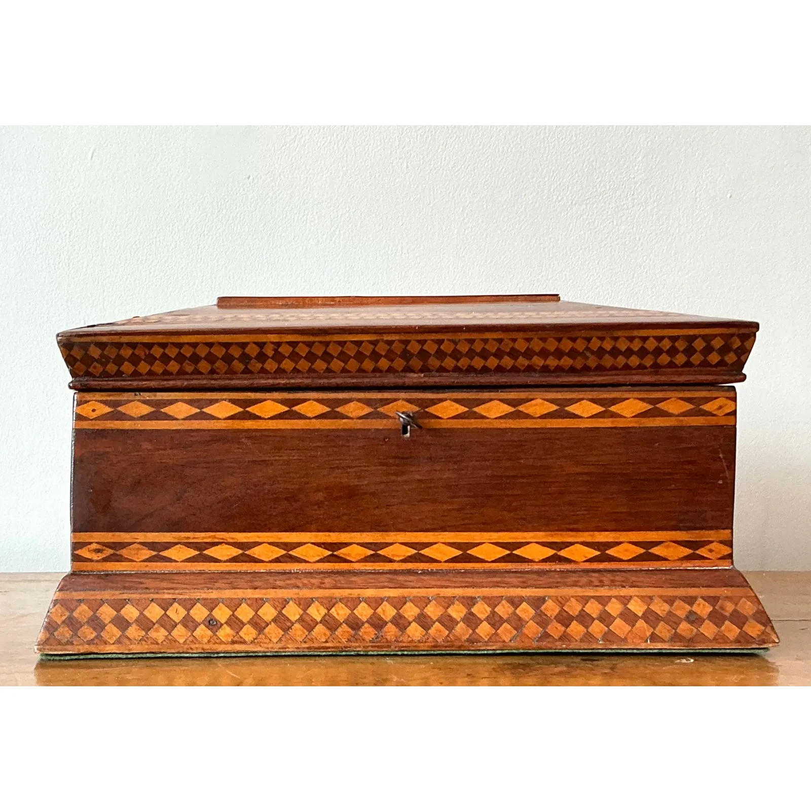 Vintage Boho 19th Century Marquetry Box — additional photo 2