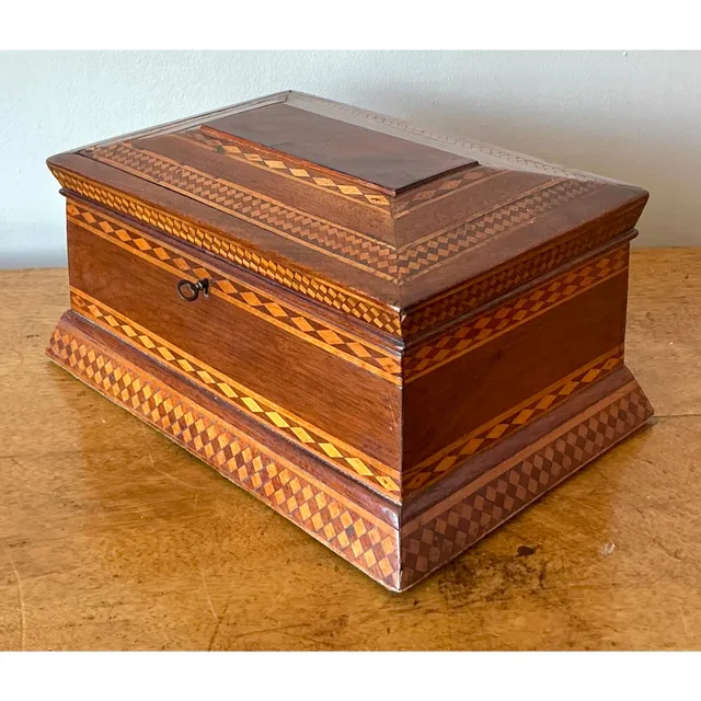 Vintage Boho 19th Century Marquetry Box — additional photo 6