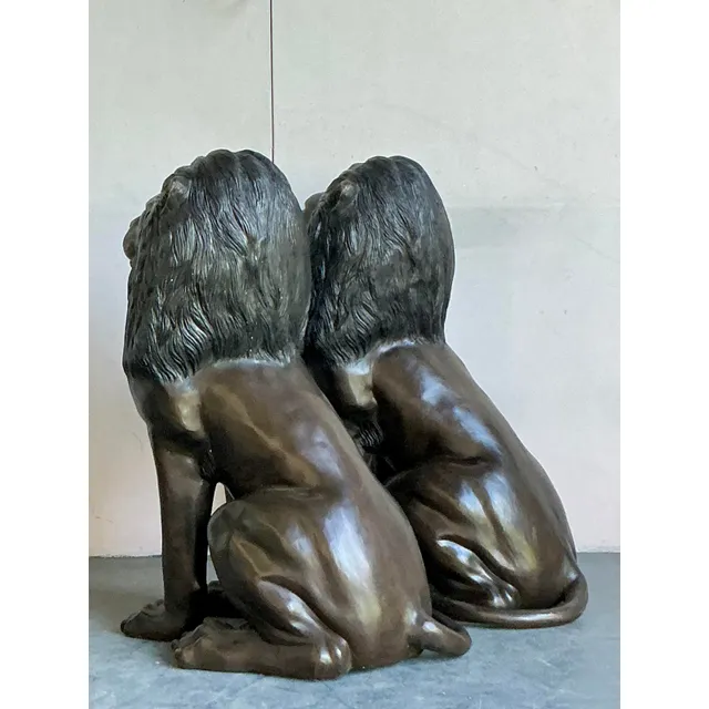 Early 20th Century Boho Monumental Bronze Lion Statues - A Pair — additional photo 7