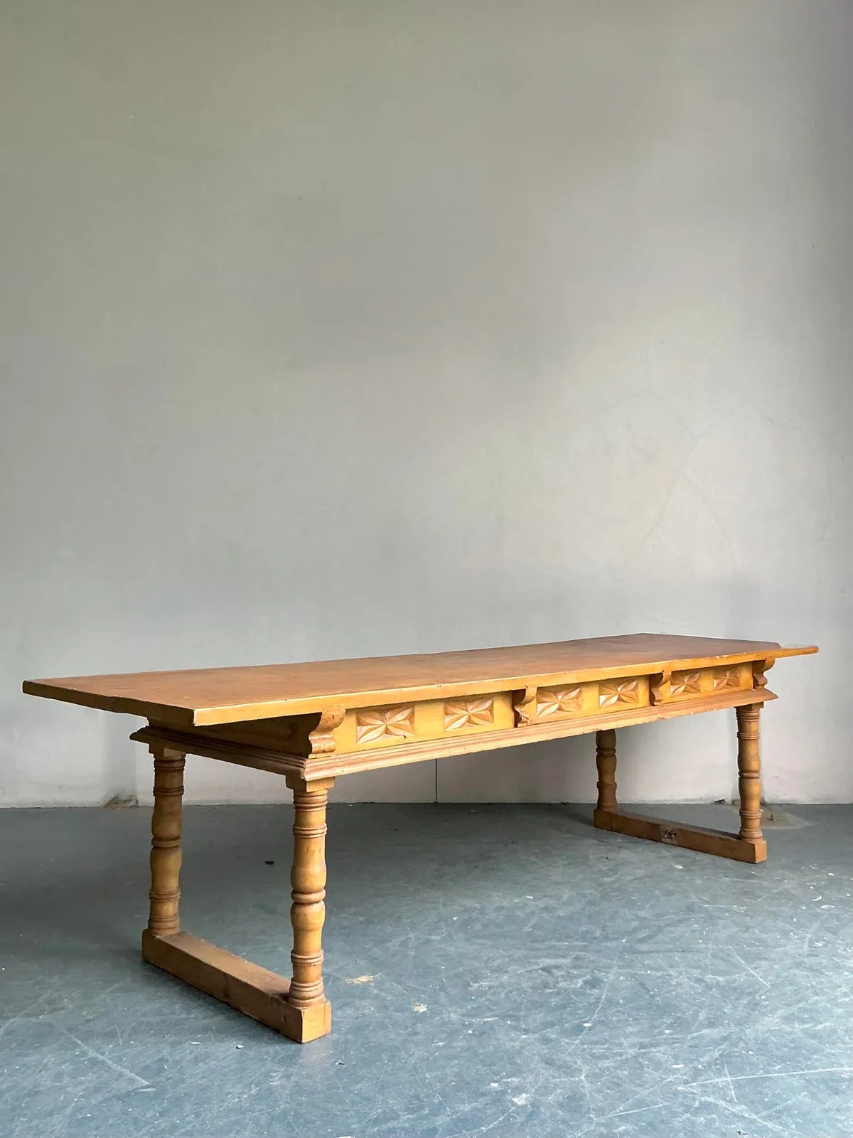 Vintage Boho Monumental Library Table — additional photo 3