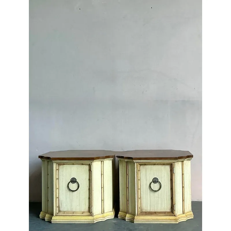 Vintage Regency Weiman Notched Side Tables - A Pair — additional photo 2