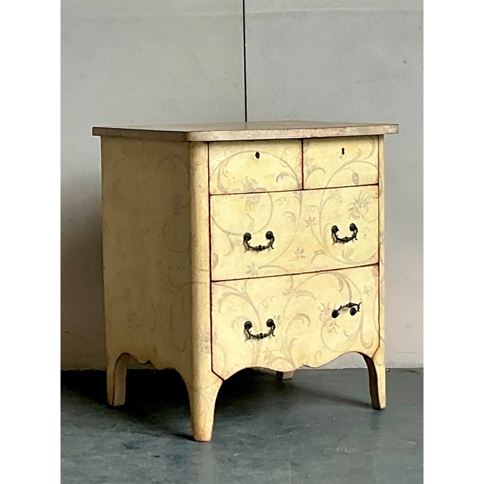 Vintage Italian Patina Hand Painted Chest — additional photo 3