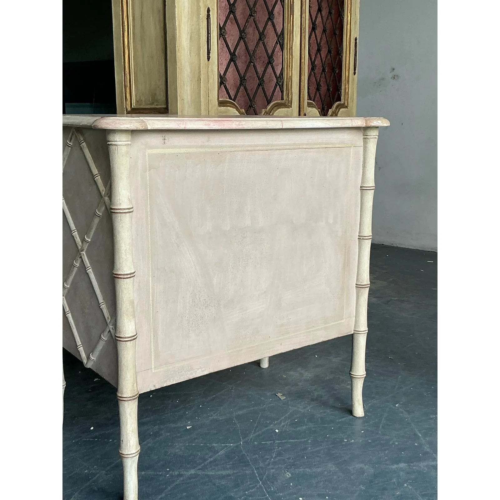 Vintage Italian Patina Hand Painted Trellis Chest of Drawers — additional photo 5